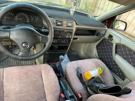 Opel Vectra 1994 года за 1 650 000 тг. в Тараз – фото 7