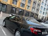Toyota Camry 2012 года за 6 900 000 тг. в Атырау – фото 5