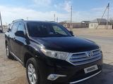 Toyota Highlander 2013 годаүшін8 000 000 тг. в Актау – фото 2