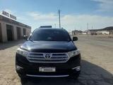 Toyota Highlander 2013 годаүшін8 000 000 тг. в Актау