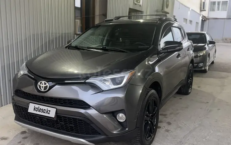 Toyota RAV4 2015 года за 8 200 000 тг. в Актау