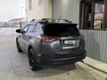 Toyota RAV4 2015 года за 8 200 000 тг. в Актау – фото 3