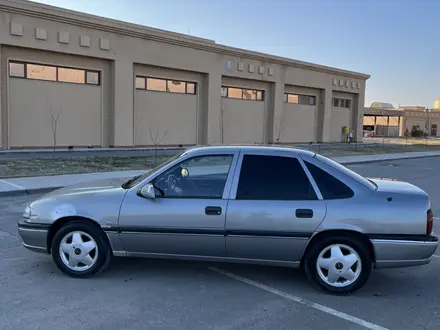 Opel Vectra 1994 года за 1 300 000 тг. в Туркестан – фото 3