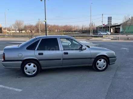 Opel Vectra 1994 года за 1 300 000 тг. в Туркестан – фото 5