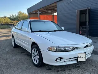 Mitsubishi Galant