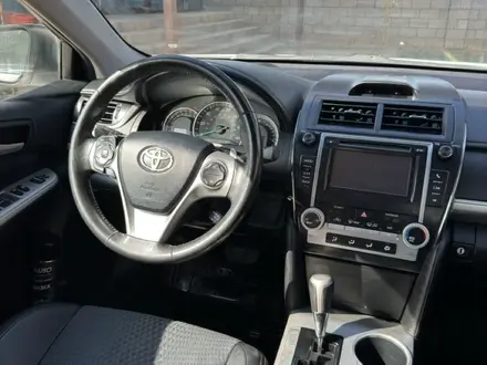 Toyota Camry 2012 года за 6 200 000 тг. в Тараз – фото 35