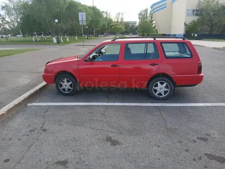 Volkswagen Golf 1997 года за 1 700 000 тг. в Астана