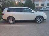Toyota Highlander 2011 года за 8 500 000 тг. в Жанаозен – фото 3