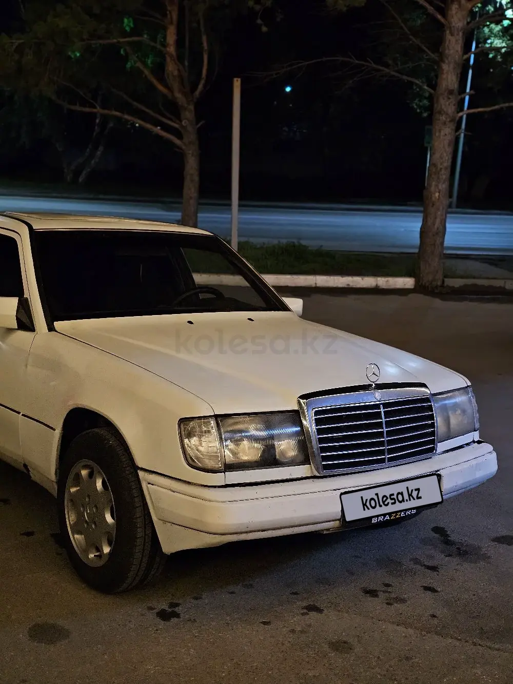 Mercedes-Benz E-Class, 1992