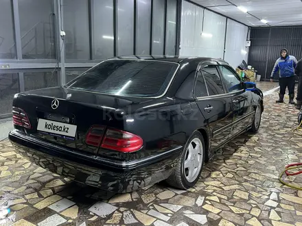 Mercedes-Benz E 320 1997 года за 3 000 000 тг. в Алматы – фото 6