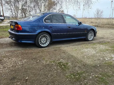 BMW 523 1997 года за 3 500 000 тг. в Усть-Каменогорск – фото 4