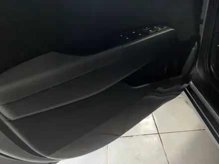 Hyundai Elantra 2018 года за 8 100 000 тг. в Актау – фото 2