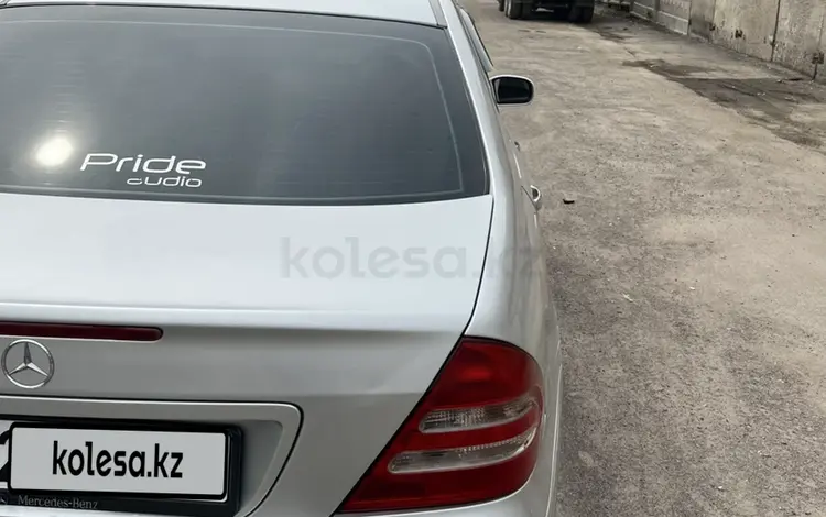 Mercedes-Benz C 240 2001 годаүшін3 200 000 тг. в Алматы