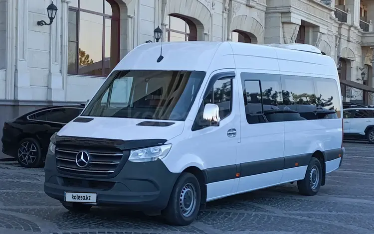 Mercedes-Benz Sprinter 2019 годаfor26 000 000 тг. в Алматы