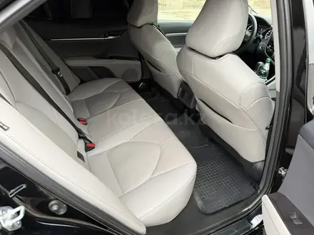Toyota Camry 2023 года за 14 500 000 тг. в Кызылорда – фото 15