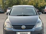 Volkswagen Golf Plus 2008 годаүшін3 600 000 тг. в Петропавловск