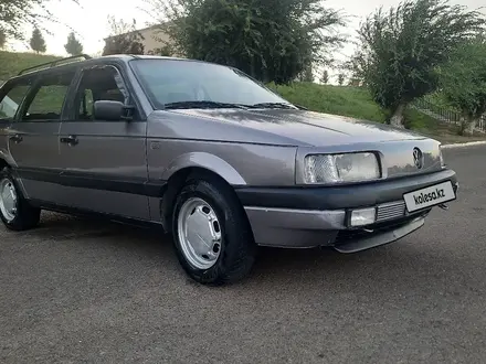 Volkswagen Passat 1990 года за 1 500 000 тг. в Тараз – фото 3