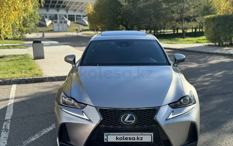 Lexus IS 200t 2016 годаfor12 600 000 тг. в Астана