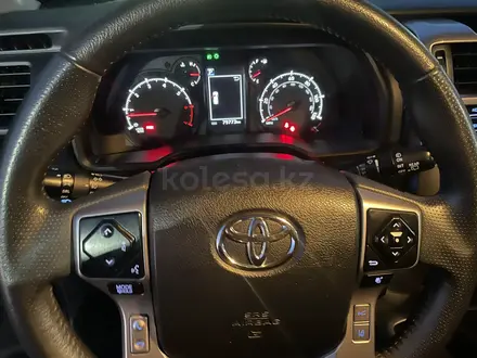 Toyota 4Runner 2020 года за 20 850 000 тг. в Уральск – фото 4