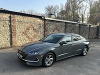 Hyundai Sonata 2021 года за 12 850 000 тг. в Алматы