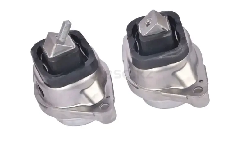 Подушка двигателя правая и левая оригинал на Range-Rover, 2009-2012 за 95 000 тг. в Алматы