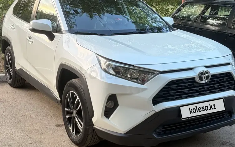 Toyota RAV4 2022 годаүшін15 200 000 тг. в Уральск