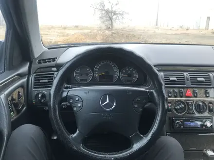 Mercedes-Benz E 280 1999 года за 3 800 000 тг. в Жанаозен – фото 9