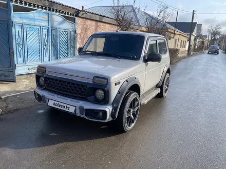 ВАЗ (Lada) Lada 2121 2018 года за 5 500 000 тг. в Тараз – фото 2