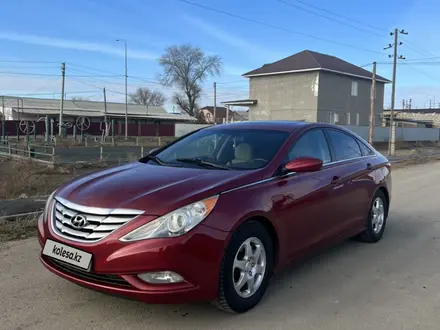 Hyundai Sonata 2013 года за 3 700 000 тг. в Атырау – фото 3