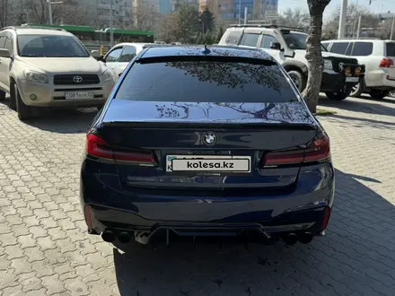 BMW 530 2018 года за 17 800 000 тг. в Алматы – фото 14
