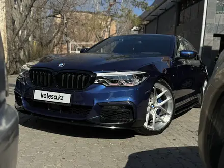 BMW 530 2018 года за 17 800 000 тг. в Алматы – фото 15