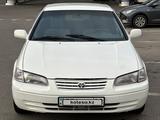 Toyota Camry 1996 годаүшін3 100 000 тг. в Алматы – фото 2