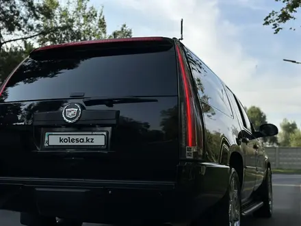 Cadillac Escalade 2007 года за 15 000 000 тг. в Алматы – фото 12