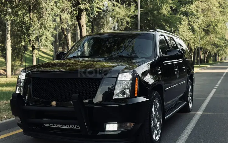 Cadillac Escalade 2007 года за 15 000 000 тг. в Алматы