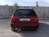 Volkswagen Golf 1997 года за 1 700 000 тг. в Караганда – фото 2