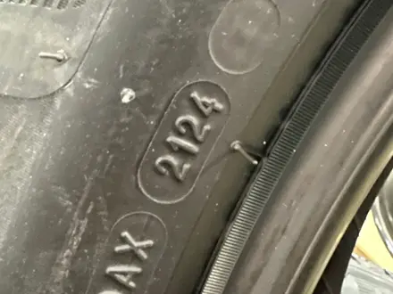 Шины Michelin 265/50R22 X-ICE SNOW за 300 000 тг. в Алматы – фото 4