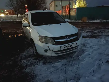 ВАЗ (Lada) Granta 2190 2014 года за 2 000 000 тг. в Уральск – фото 2