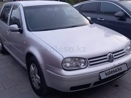 Volkswagen Golf 2002 года за 2 500 000 тг. в Астана – фото 5