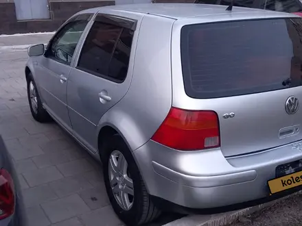 Volkswagen Golf 2002 года за 2 500 000 тг. в Астана – фото 8