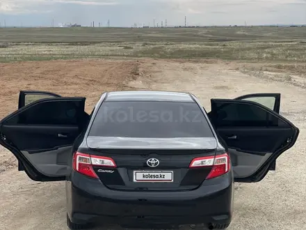 Toyota Camry 2013 года за 5 750 000 тг. в Актобе – фото 9