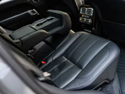 Land Rover Range Rover 2017 года за 31 900 000 тг. в Алматы – фото 25