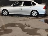 Opel Vectra 2001 года за 2 500 000 тг. в Шымкент – фото 2