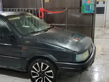 Volkswagen Passat 1993 года за 800 000 тг. в Кызылорда – фото 2