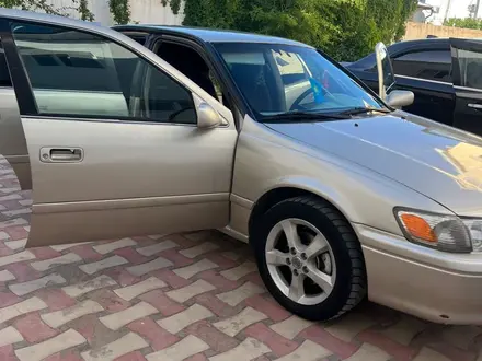 Toyota Camry 2000 года за 3 500 000 тг. в Кызылорда – фото 22