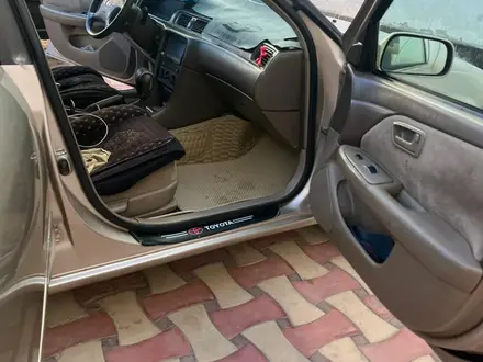 Toyota Camry 2000 года за 3 500 000 тг. в Кызылорда – фото 24