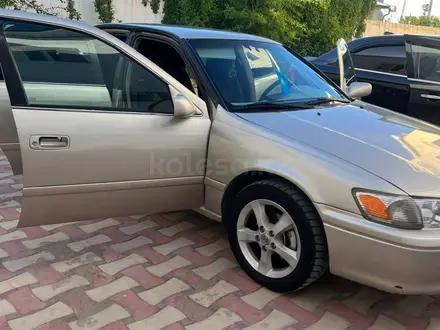 Toyota Camry 2000 года за 3 500 000 тг. в Кызылорда – фото 43