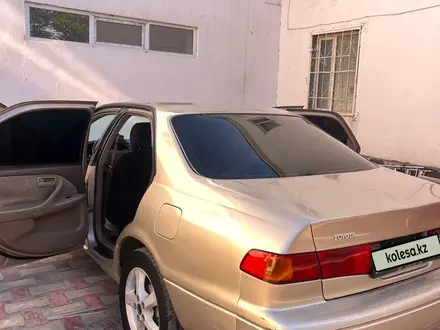 Toyota Camry 2000 года за 3 500 000 тг. в Кызылорда – фото 9