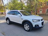 Chevrolet Captiva 2018 года за 8 700 000 тг. в Шымкент – фото 2