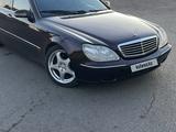 Mercedes-Benz S 500 1999 годаүшін3 500 000 тг. в Караганда