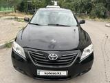 Toyota Camry 2005 года за 4 000 000 тг. в Тараз – фото 2